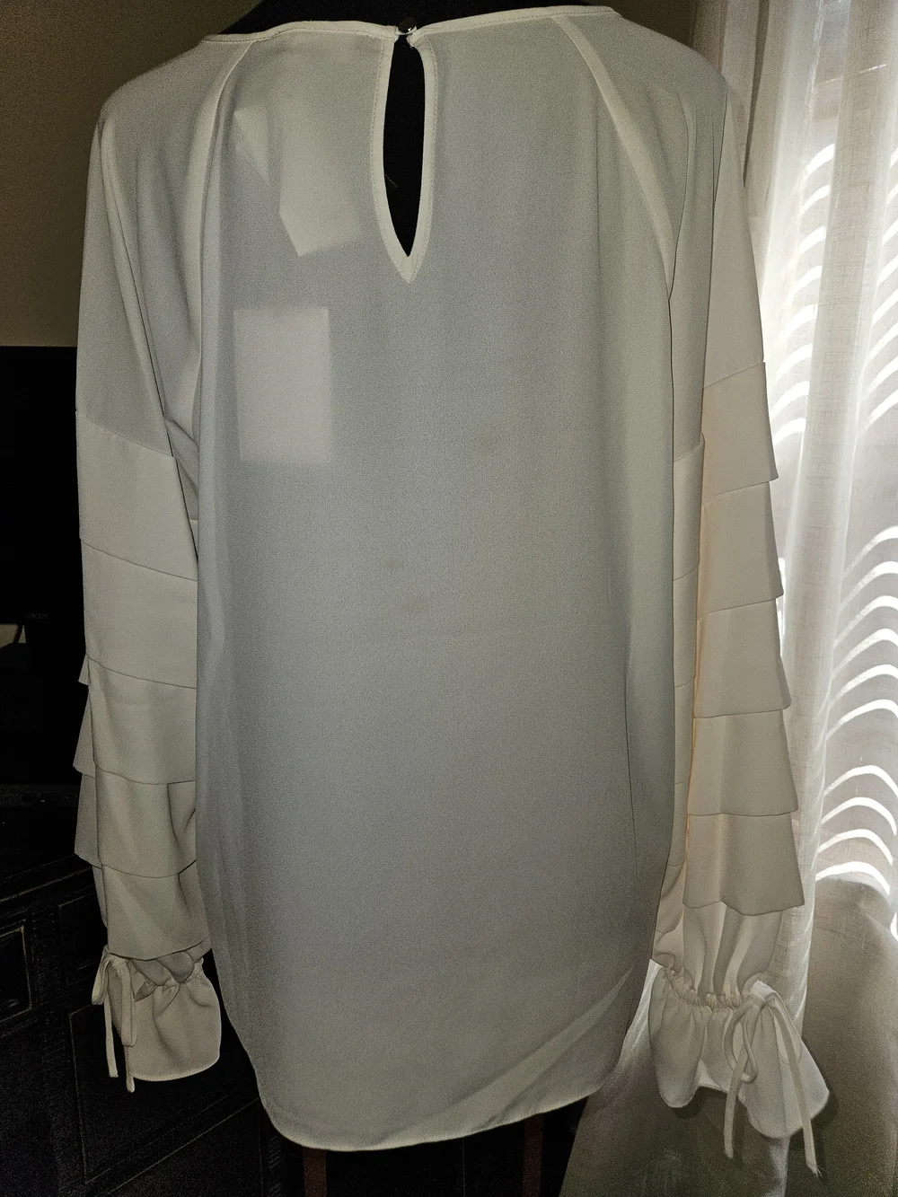 NWT 1.STATE Tiered Sleeve Blouse Sz. Large